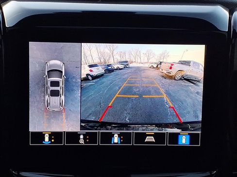 Certified 2023 Chevrolet Traverse RS w/ LPO, Floor Liner Package image 15