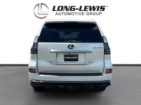 Used 2023 Lexus GX 460 Premium w/ Accessory Package AWD/4WD image 5
