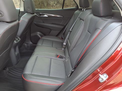 Used 2023 Buick Envision Essence w/ Sport Touring Package image 10