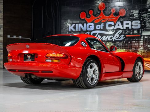 Used 1997 Dodge Viper GTS RWD image 18