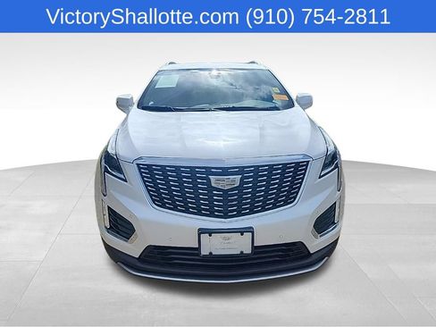 Used 2020 Cadillac XT5 Premium Luxury AWD/4WD image 3