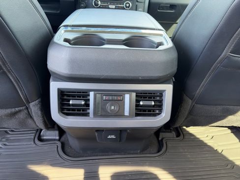 Used 2025 Ford F350 Lariat AWD/4WD image 18