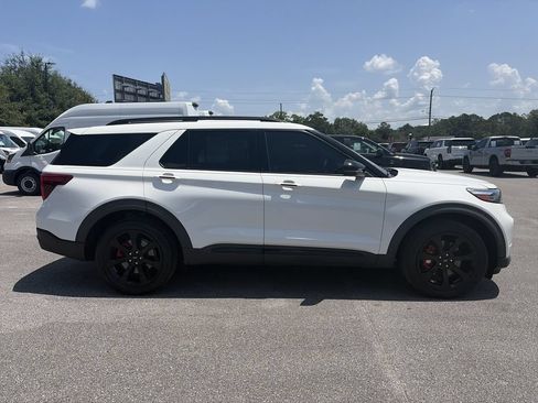 Used 2021 Ford Explorer ST w/ Equipment Group 401A AWD/4WD image 8