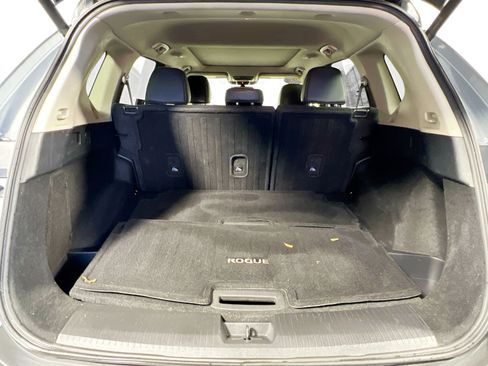 Used 2021 Nissan Rogue SL FWD image 33