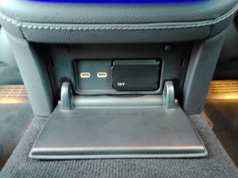 Used 2022 Mercedes-Benz S 500 4MATIC image 35