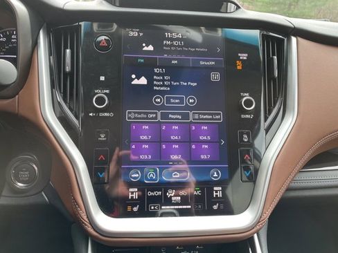 Used 2021 Subaru Outback Touring XT image 22