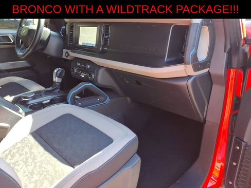 Used 2022 Ford Bronco Wildtrak AWD/4WD image 9