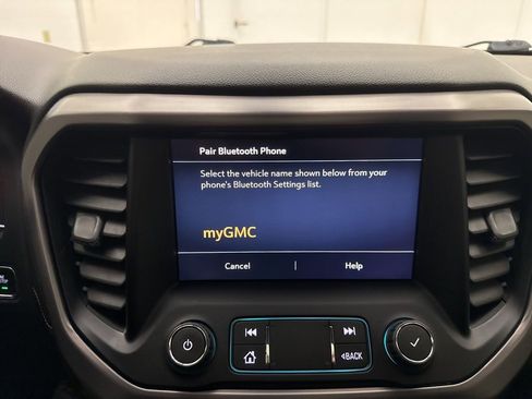 Used 2022 GMC Acadia AT4 w/ Preferred Package AWD/4WD image 35