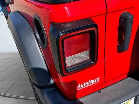 Used 2023 Jeep Wrangler Unlimited Sport AWD/4WD image 23