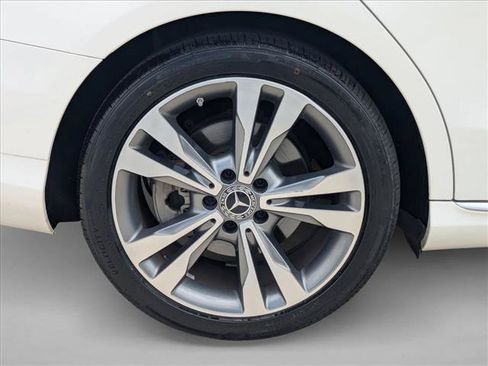Used 2021 Mercedes-Benz C 300 Sedan image 24