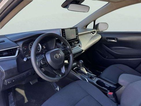 Used 2020 Toyota Corolla LE FWD image 21