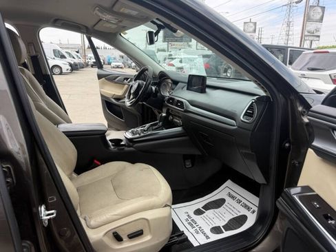 Used 2016 MAZDA CX-9 Touring FWD image 19