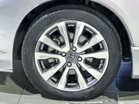 Used 2013 Honda Fit Sport image 11