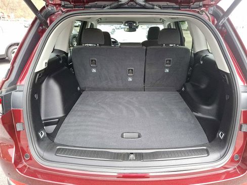 Used 2023 Jeep Grand Cherokee Laredo w/ Luxury Tech Group I image 27