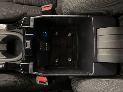 Used 2022 Toyota Corolla SE w/ Carpet Mat Package (TMS) image 23