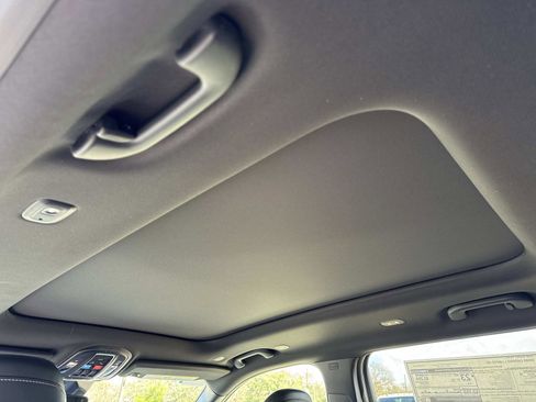New 2026 Jeep Grand Cherokee L Limited w/ Limited Altitude Package RWD image 8