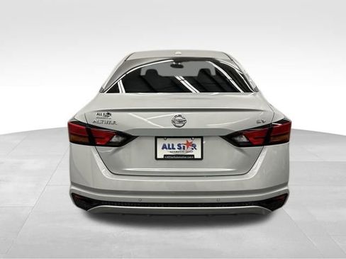 Used 2022 Nissan Altima 2.5 SV image 8