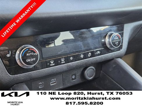 Used 2024 Mitsubishi Outlander SE Black Edition image 21