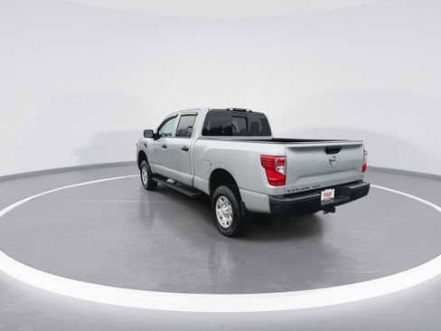 Used 2019 Nissan Titan S w/ S Utility Package image 6