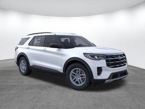 New 2026 Ford Explorer Active image 7