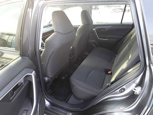 Used 2023 Toyota RAV4 LE AWD/4WD image 23