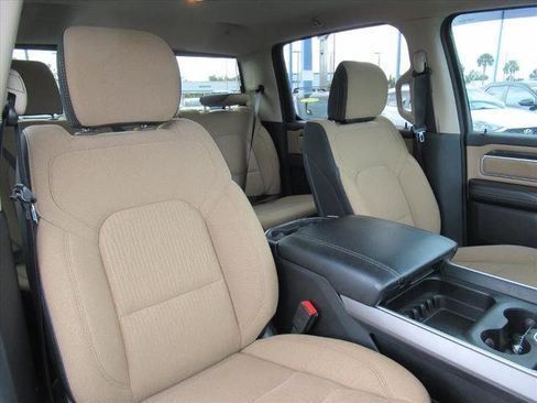 Used 2021 RAM 1500 Big Horn image 9