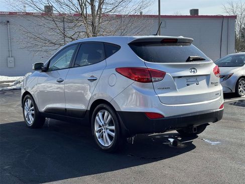 Used 2011 Hyundai Tucson Limited w/ Premium Pkg 3 image 23