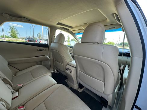 Used 2013 Lexus RX 350 AWD w/ Navigation Pkg image 16