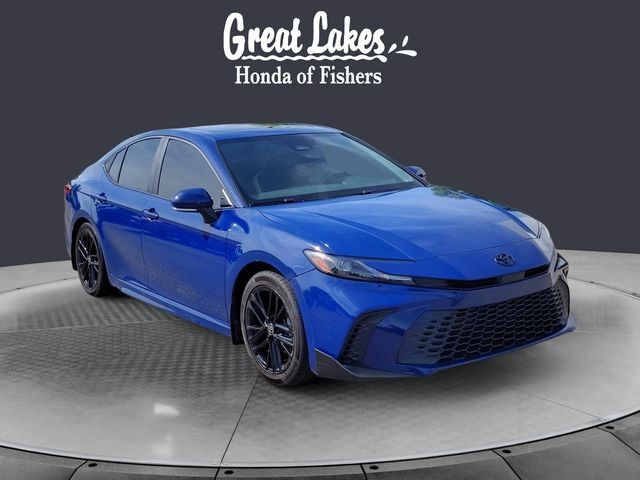 Used 2025 Toyota Camry SE w/ Convenience Package FWD image 7