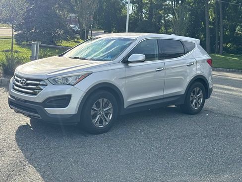 Used 2014 Hyundai Santa Fe Sport FWD image 3