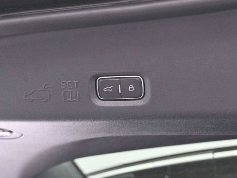 Used 2025 Ford Expedition Platinum w/ Stealth Performance Package AWD/4WD image 14