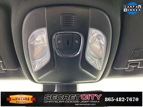 Used 2024 Jeep Compass Trailhawk w/ Trailhawk Convenience Group image 19