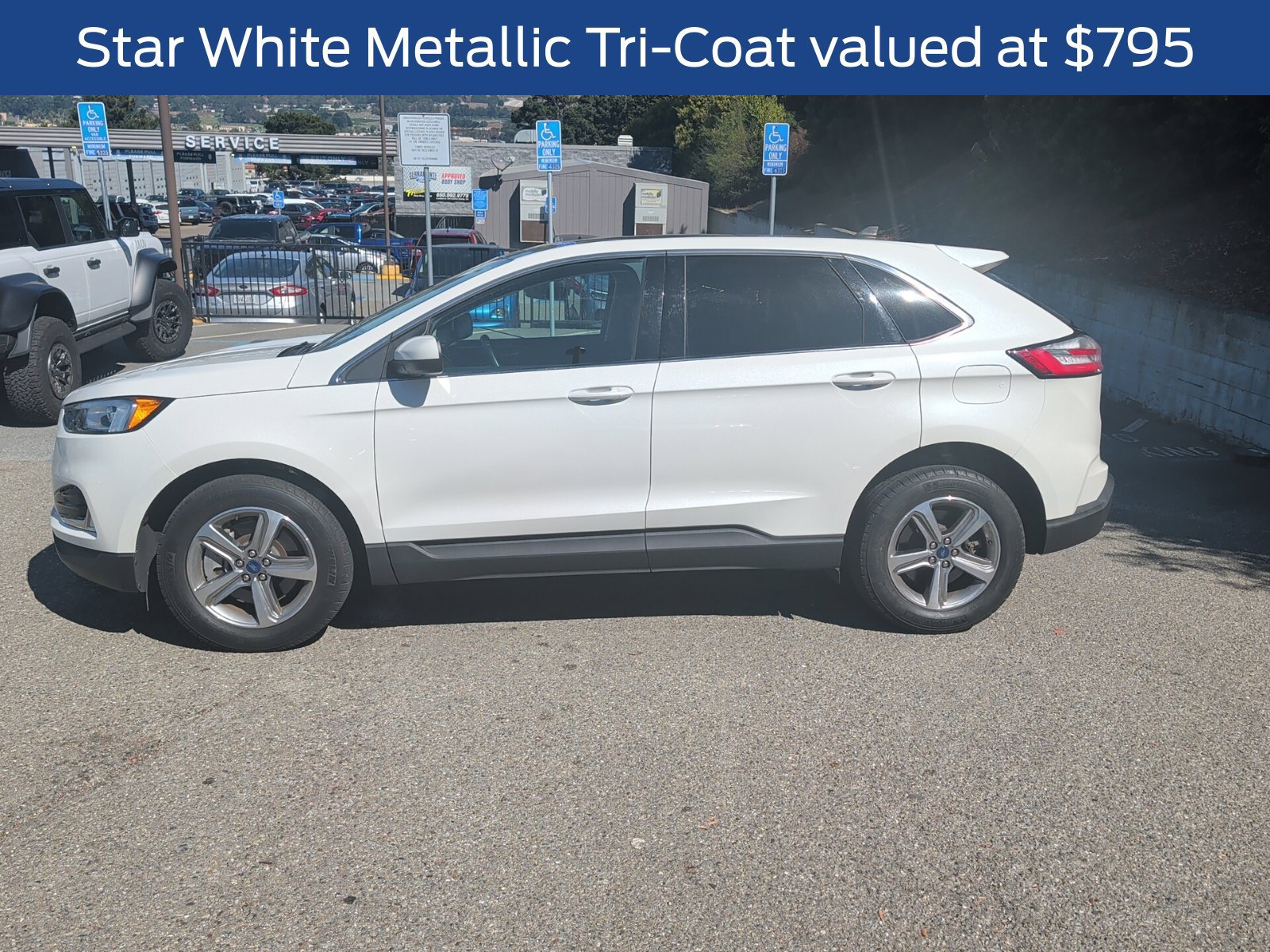 Used 2022 Ford Edge SEL w/ Convenience Package AWD/4WD image 10
