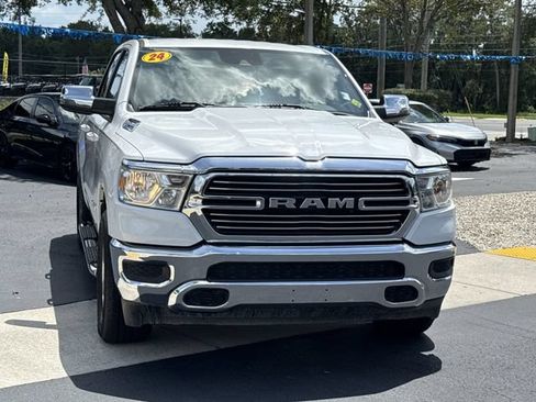 Used 2024 RAM 1500 Laramie AWD/4WD image 2