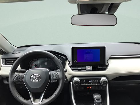 Certified 2024 Toyota RAV4 XLE w/ Convenience Package AWD/4WD image 11
