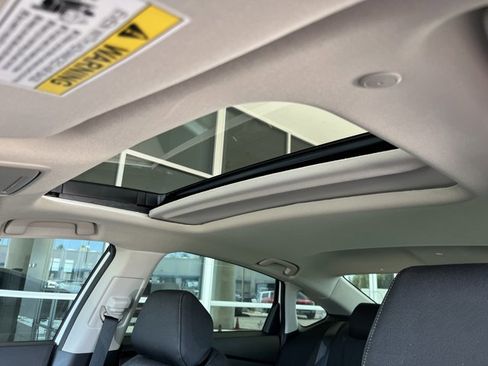 Used 2025 Honda Accord SE image 11