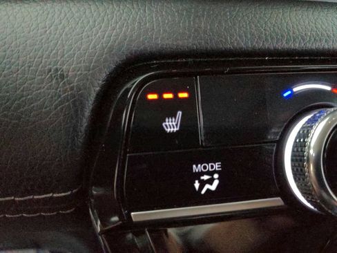Used 2023 Honda Pilot Touring image 22