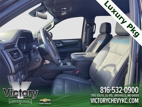 Used 2023 Chevrolet Tahoe RST w/ Luxury Package image 9