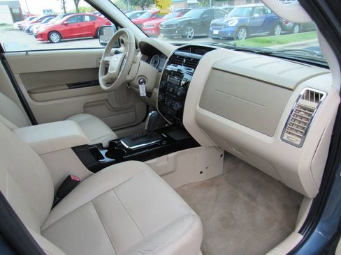 Used 2010 Ford Escape Limited FWD image 15
