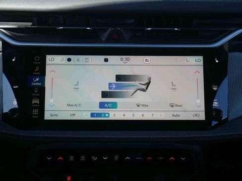 New 2026 Jeep Cherokee Laredo image 6