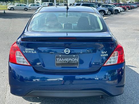 Used 2018 Nissan Versa SV w/ SV Special Edition Package FWD image 3