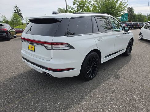 Used 2025 Lincoln Aviator Reserve w/ Equipment Group 201A AWD/4WD image 6