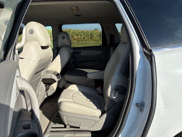 Used 2017 Chevrolet Traverse LT AWD/4WD image 10