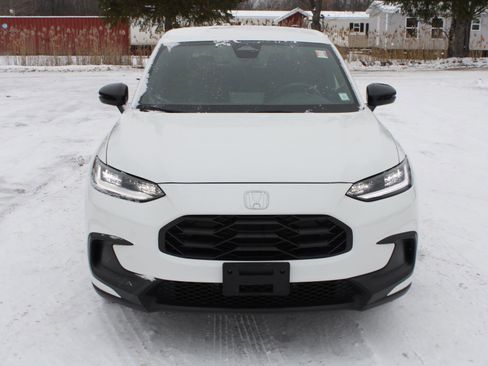 Certified 2024 Honda HR-V Sport image 2