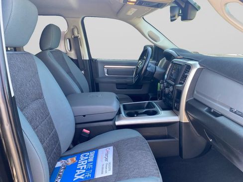 Used 2018 RAM 1500 Big Horn AWD/4WD image 11