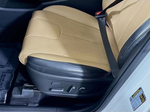 Certified 2023 Hyundai Santa Fe Calligraphy FWD image 27
