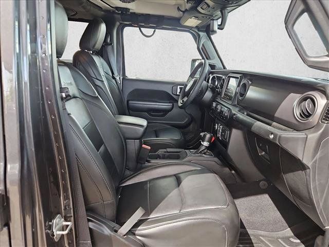 Used 2023 Jeep Gladiator Sport AWD/4WD image 18