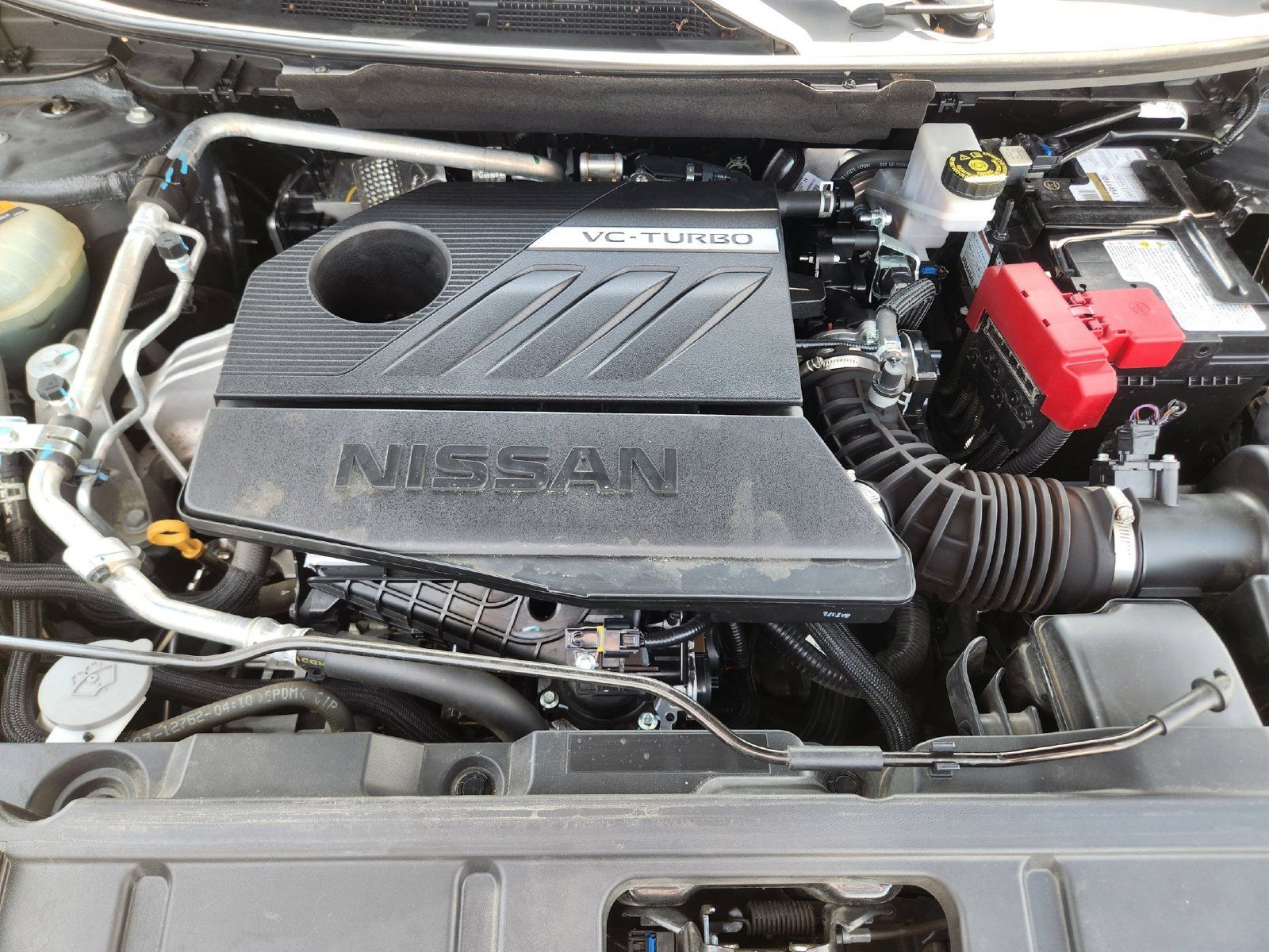 Used 2024 Nissan Rogue SV FWD image 31