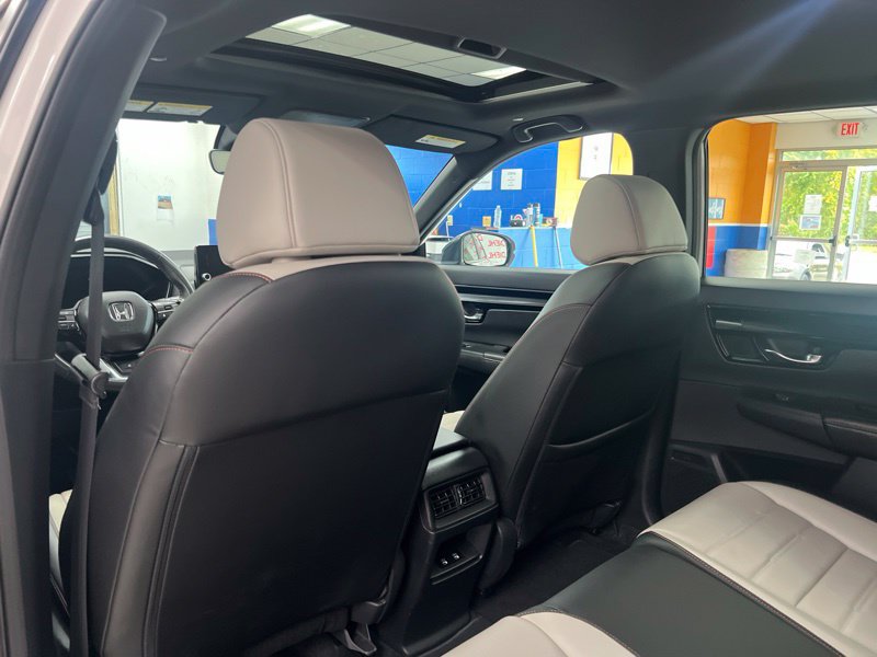 Used 2025 Honda CR-V Sport Touring image 17