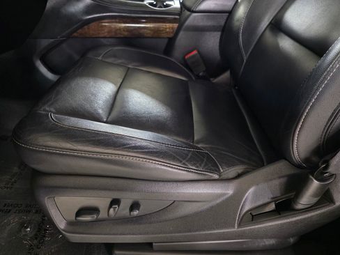 Used 2019 Chevrolet Tahoe LT RWD image 27